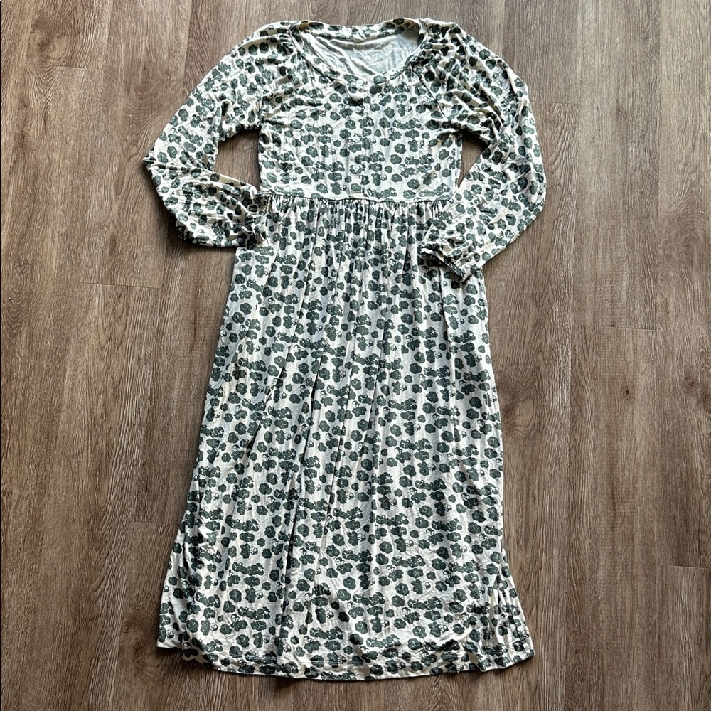 Kate Quinn Green and Cream Maxi Dress